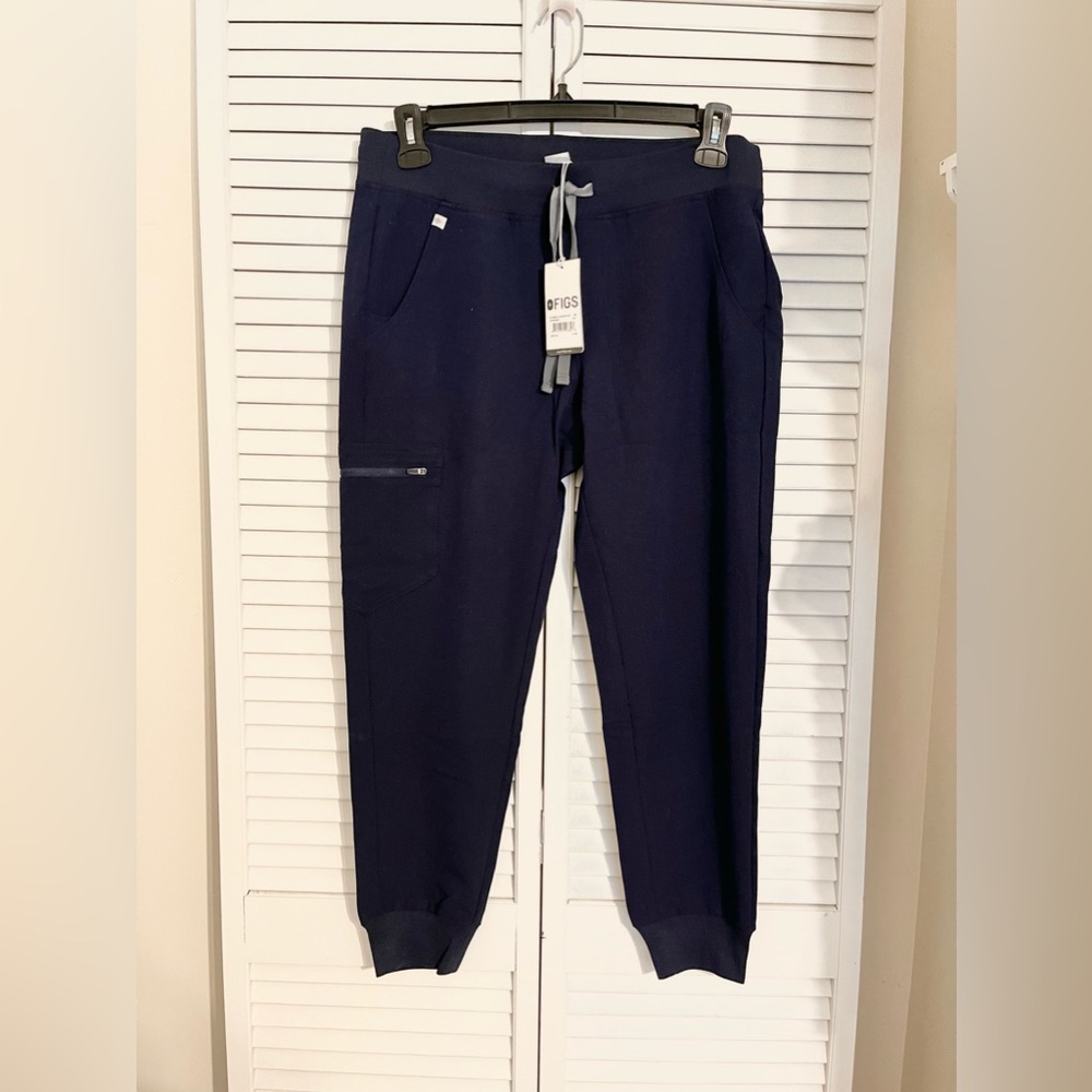 FIGS Size MP jogger scrub pant
